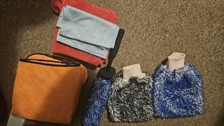 Photo of free Car washing mitts and cloths (Lady Bay NG2) #1