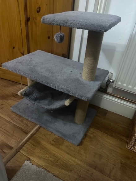 Photo of free Cat tree / lounger (Micklefield HP13) #1