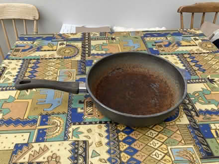 Photo of free Cast Aluminium Saute Pan (Aldersbrook E12) #2