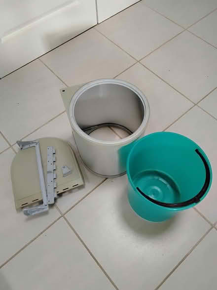 Photo of free Swing out kitchen waste bin (Cutteslowe OX2) #2