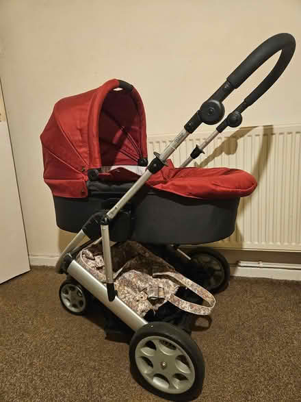 Photo of free Pram (Leeds LS11) #1