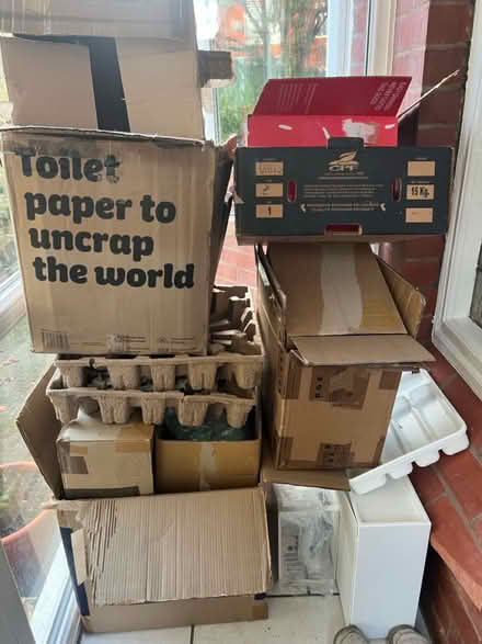 Photo of free Boxes and packaging, bubble wrap (Whalley range M16) #1