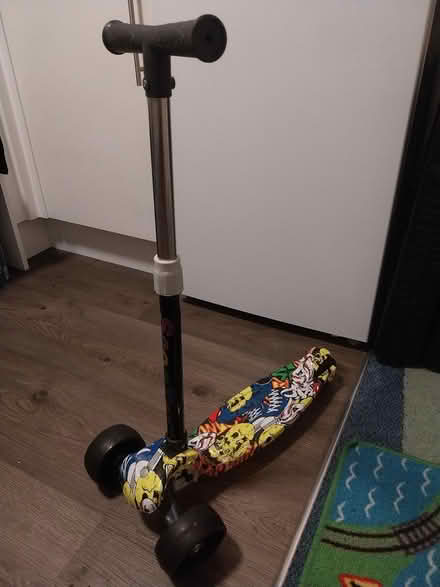 Photo of free Foldable Kids Scooter (Seaford BN25) #1