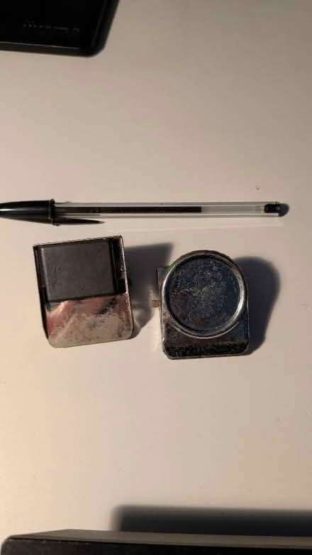 Photo of free Magnet-backed clips (St Albans AL3) #2