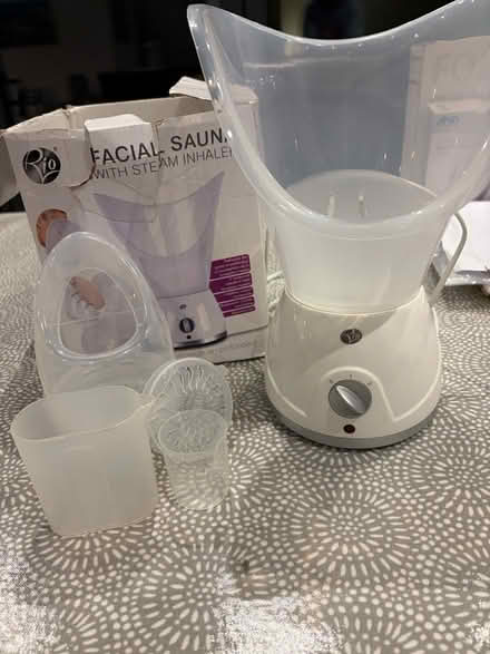 Photo of free Facial Sauna with Steam Inhaler (CR2) #1