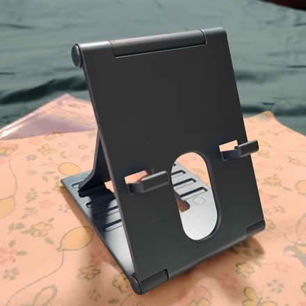 Photo of free Folding cell phone stand (60506) #1