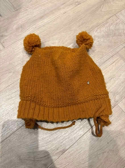 Photo of free Jojo hat 3-6 years (Tring HP23) #1