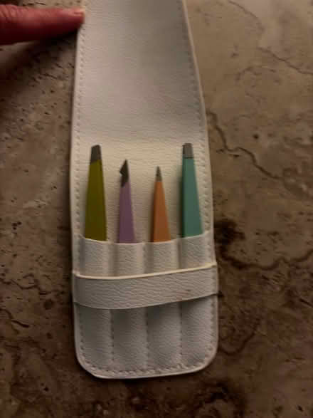 Photo of free Set of tweezers (Sheddingdean RH15) #1