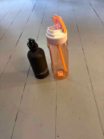 Photo of free Two water bottles (Highbury N5 2XB) #1