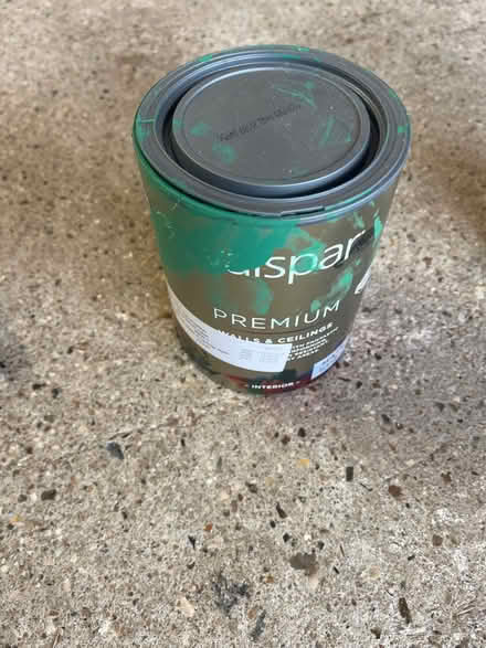 Photo of free Green paint (Ipswich, IP1) #1