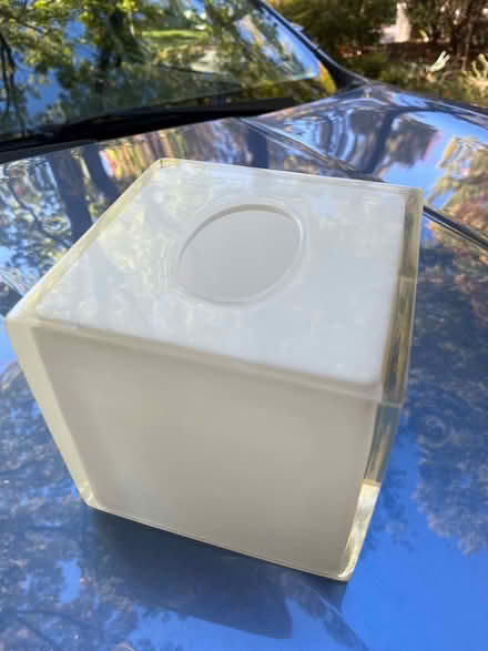 Photo of free Tissue box cover (Oradell) #1