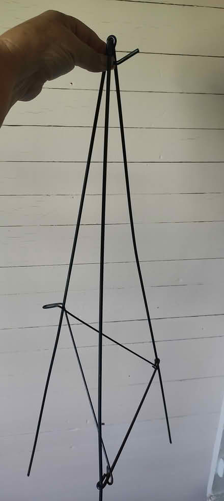 Photo of free Two Wreath easels (Odenton) #1