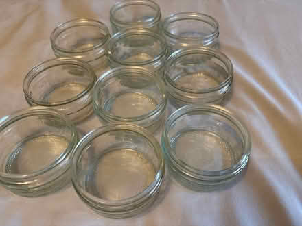 Photo of free 10 Gu glass pots (SG5 Hitchin) #2