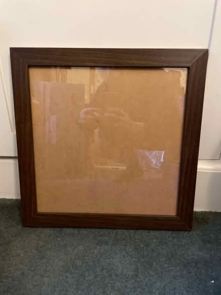 Photo of free Large photo Frame (De Parys MK40) #1