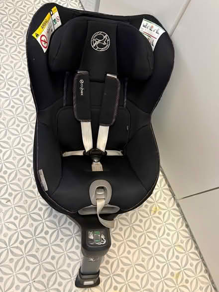 Photo of free Car seat up to 105cm - 18kg (Poynton Sk12 1qb) #2