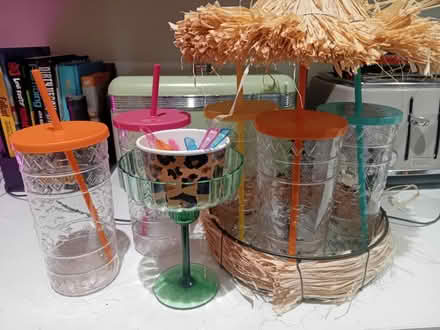 Photo of free Hawaiian theme party bits (Kempston MK42) #2