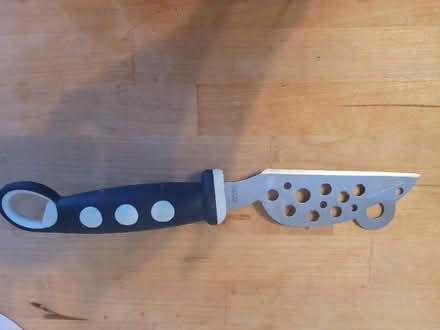 Photo of free Cheese knife (must be over 21 to pick up) (Diglis WR5) #1