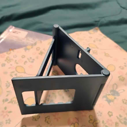 Photo of free Folding cell phone stand (60506) #2