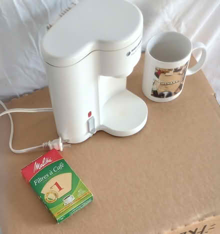 Photo of free Single serve coffee pot (Saint Cloud) #1