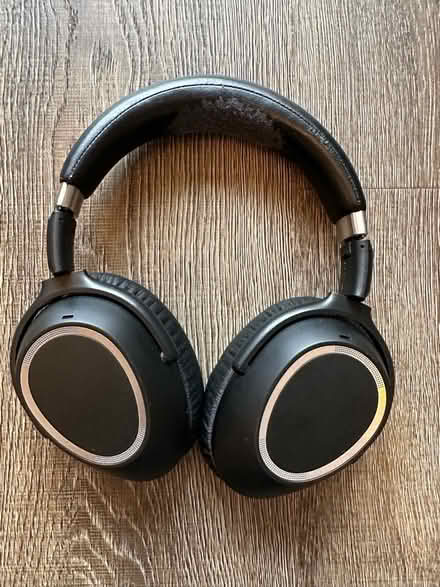 Photo of free Headphones (Weedon NN7) #3