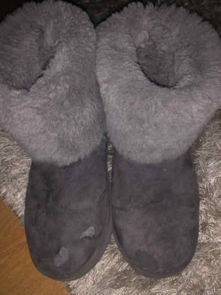 Photo of free Short boots (damaged) (Forest Hill SE23) #1