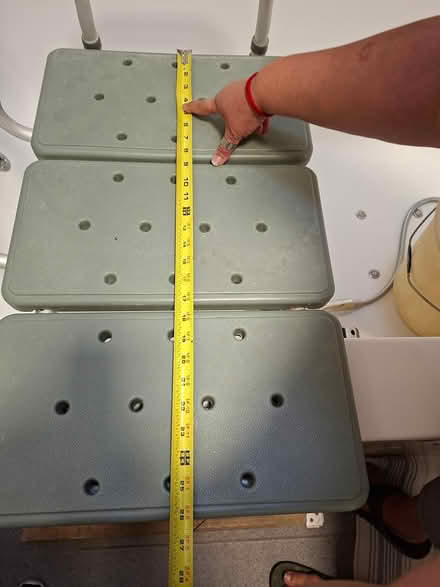 Photo of free Over bath seat. Extra big (Wallington SM6) #4