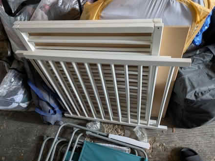 Photo of free Baby play pen, two levels (Sidcup DA15) #4