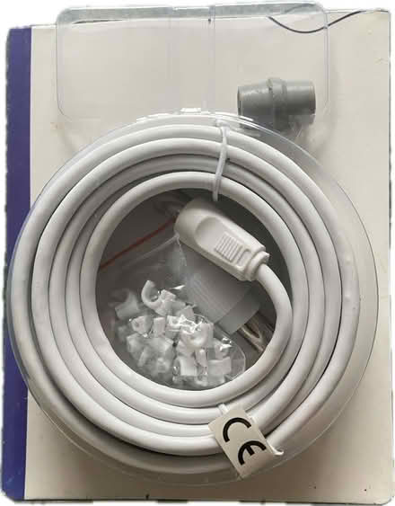 Photo of free TV aerial extension cable (Kendal LA9) #1