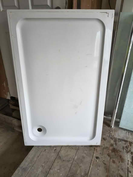 Photo of free Shower cubicle (East Hagbourne OX11) #1