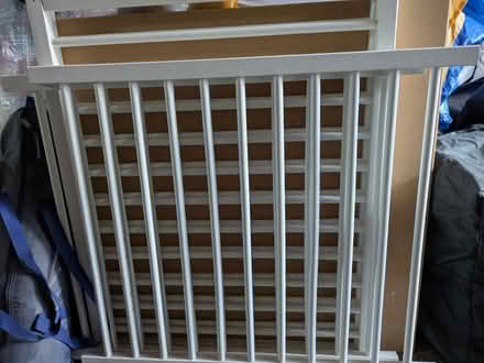 Photo of free Baby play pen, two levels (Sidcup DA15) #3