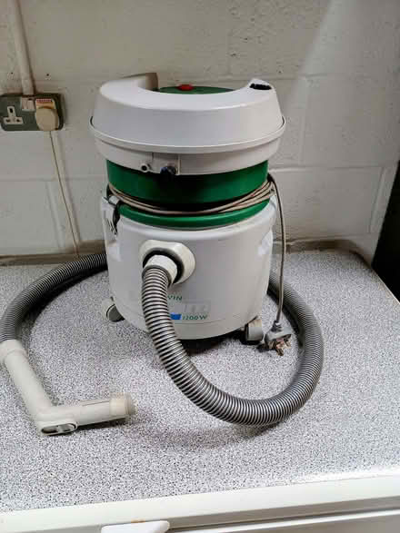 Photo of free Electrolux Z65/66 wet and dry vacuum cleaner (Nailsea BS21) #1