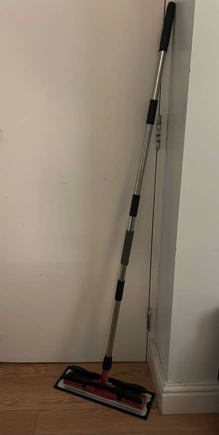 Photo of free Flat mop (SW11) #1