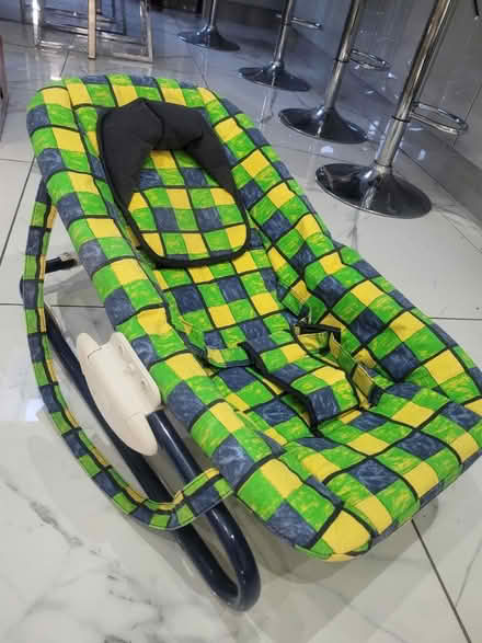 Photo of free Baby bouncer (Hangerlane W5) #1