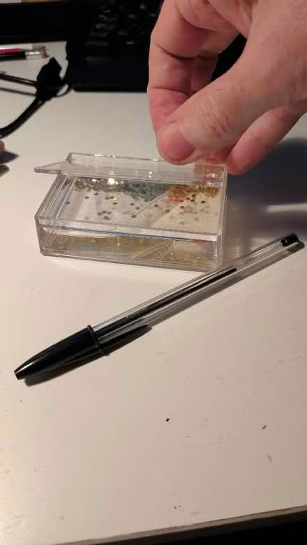 Photo of free Glitter photo frame (St Albans AL3) #3