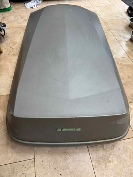 Photo of free Halfords Roof box (BR6 Orpington / Chelsfield) #1