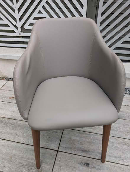 Photo of free Six / 6 dining chairs (set) (Barnton EH4) #4