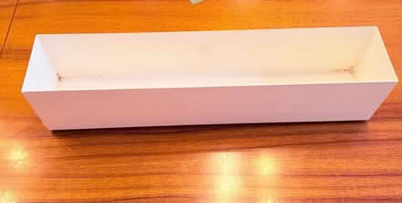 Photo of free White planter for indoor plants (Upper West side. West 83.) #1