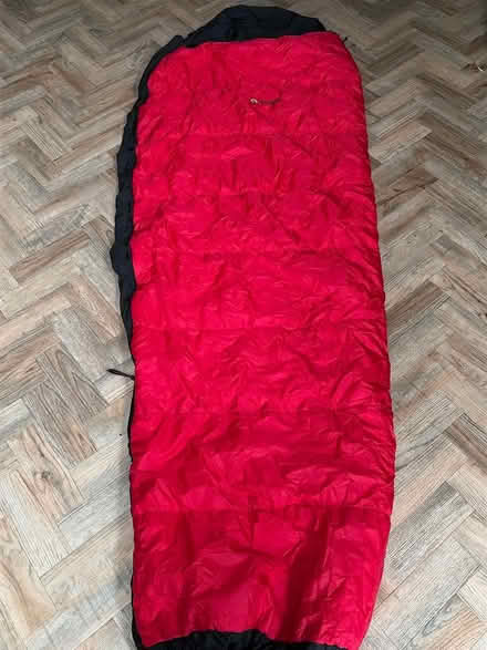 Photo of free Sleeping Bag - Zip Broken (Wainscott ME3 8AT) #1