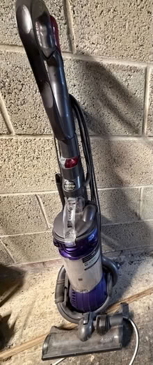 Photo of free Dyson Ball Animal in need of serious TLC (Norham Manor OX2) #1