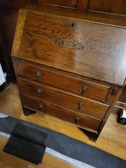 Photo of free Bureau (Hest Bank LA2) #1