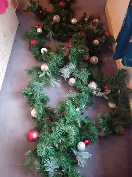 Photo of free Christmas decorations (Teddington TW11) #1