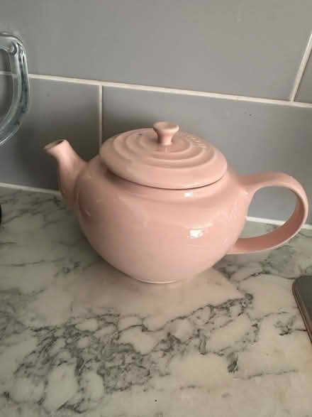 Photo of free Le Creuset Pink Teapot (Edgbaston B5) #1