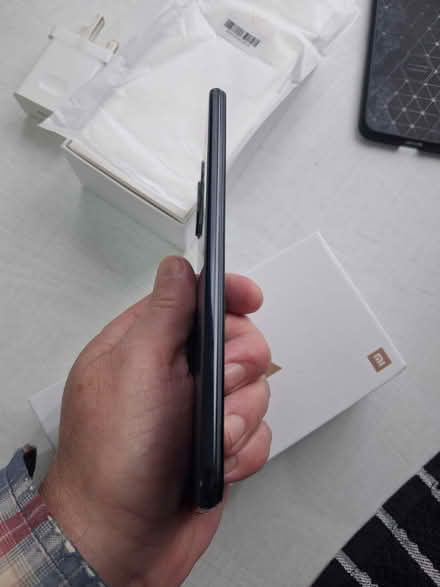Photo of free Xiaomi Mi 11 Lite 5G (Oakwood WA3) #3