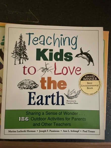 Photo of free Children’s craft and activity books (Lynnwood) #2