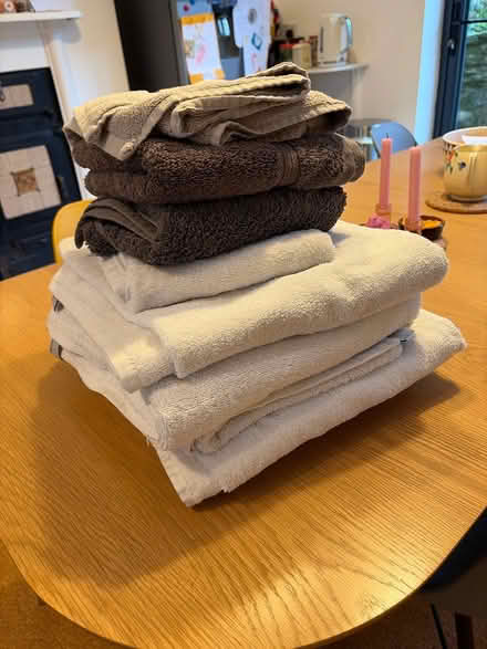 Photo of free Selection of towels (Sharrow S11) #1