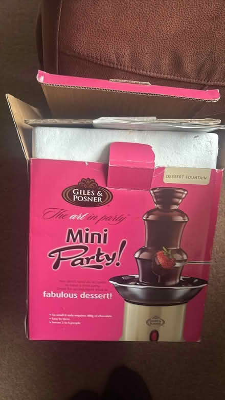 Photo of free Mini Party dessert fountain (Waterlooville PO8) #1