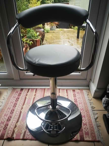 Photo of free Kitchen chair (Brierley Hill DY5) #1