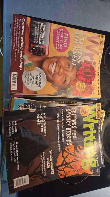 Photo of free Writing Magazines (Foxholes DY10) #1