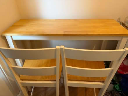 Photo of free Breakfast Bar Table & Stools (Upton TQ1) #1