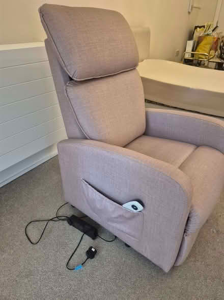 Photo of free Riser/Recliner chair (Eastbourne BN21) #3